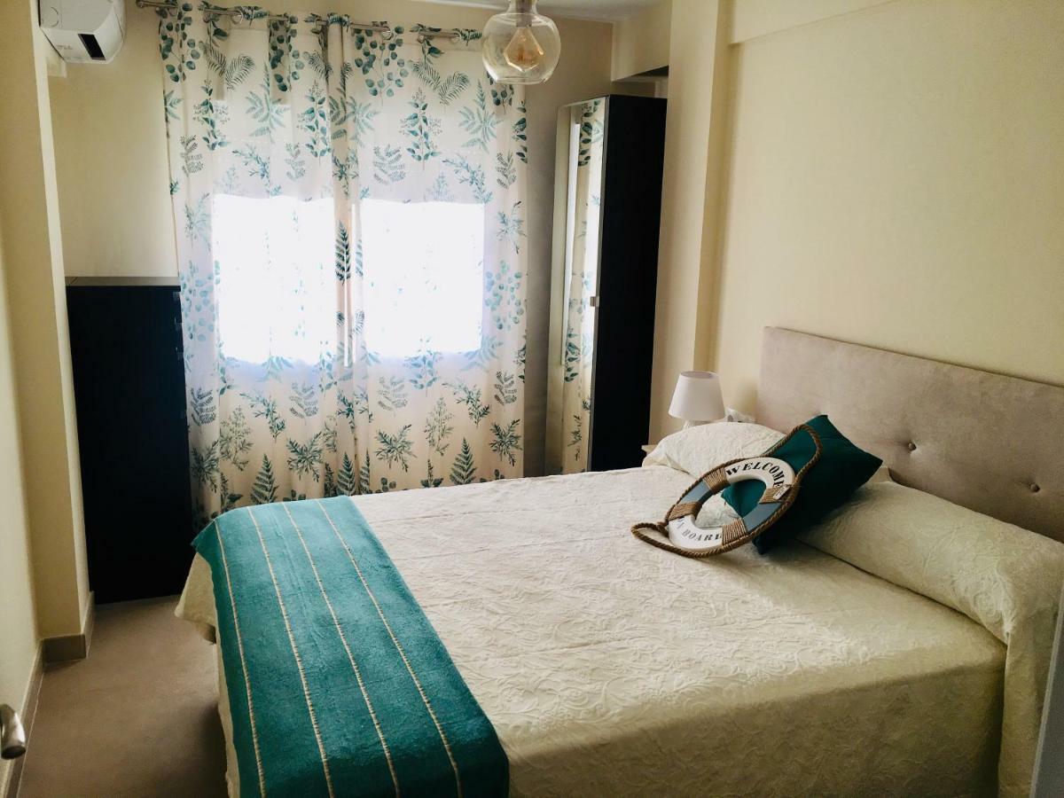 Apartamento Frente Al Mar En La Torrecilla Nerja Eksteriør bilde